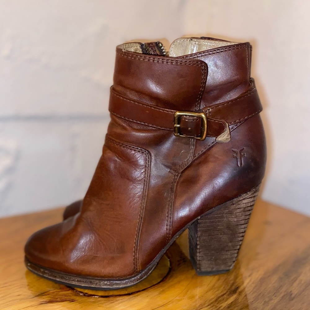 Frye Patty riding bootie